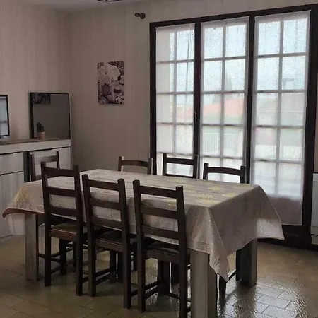 펜션 Maison Familiale Laroque-des-Albères