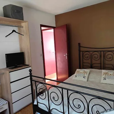 펜션 Maison Familiale Laroque-des-Albères